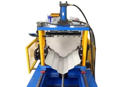 4kw Yüksek Performanslı Ridge Cap Roll Forming Makines For Seamless Roofing System