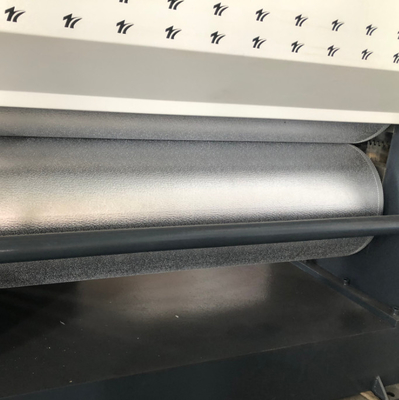 Renkli çelik alüminyum için turuncu kabuk desen bobin embossing makinesi