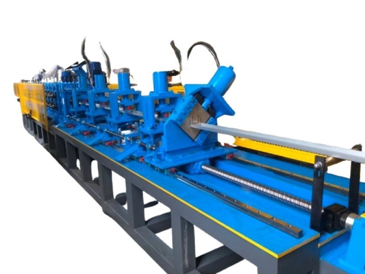 Güçlü ve dayanıklı duvar ve tavan çerçeveleri için Stud ve Track Roll Forming Machine