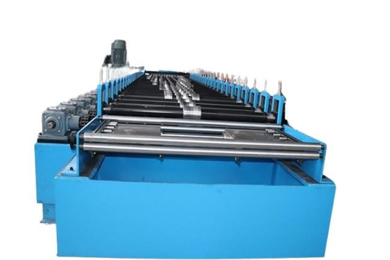 Özelleştirilebilir Yüksek Hızlı Trapezoidal Çatı Rulo Formasyon Makinesi
