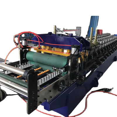 Plusmn 1mm Kesme Hatasıyla Keskin Duvar Paneli Kaplama Rulo Formasyon Makinesi