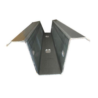 Şapka Purline Roll Forming Makine Toplu olarak Tamamen Otomatik olarak Purlines Profili Yapın
