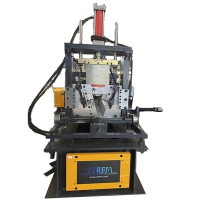 Şapka Purline Roll Forming Makine Toplu olarak Tamamen Otomatik olarak Purlines Profili Yapın