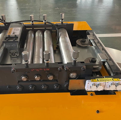 Şapka Purline Roll Forming Makine Toplu olarak Tamamen Otomatik olarak Purlines Profili Yapın