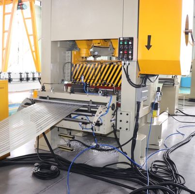 Otomatik delikleme ve uzunluğa kesim üretim hattı